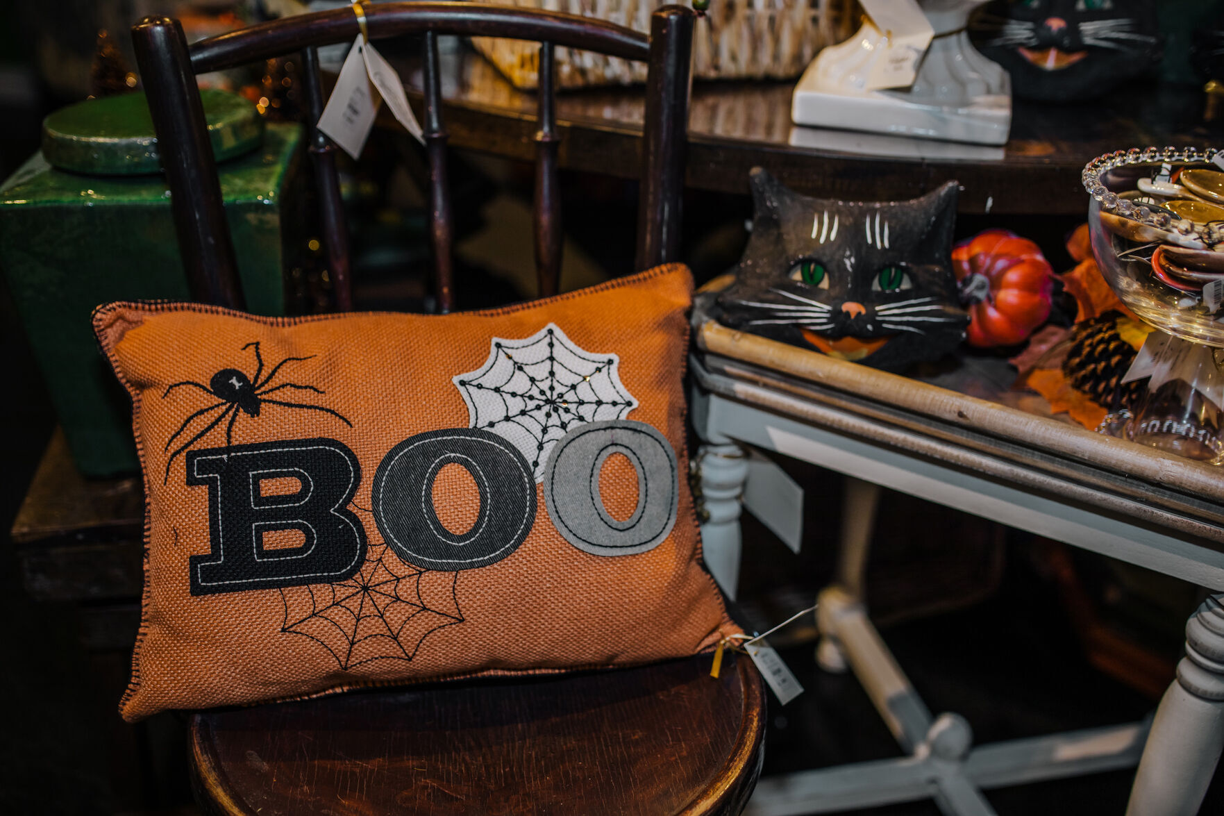 Accent pillows